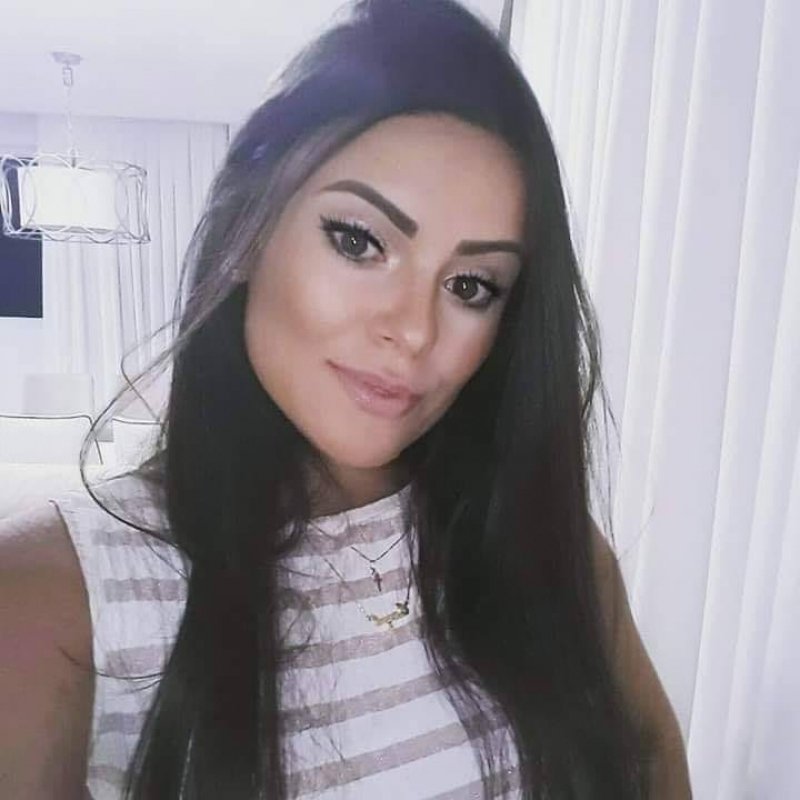vitima-de-cancer-estudante-de-direito-ana-carolina-de-bem-morre-em-florianopolis-1