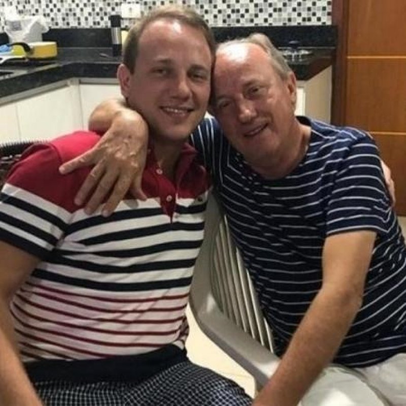 empresario-e-filho-morrem-em-queda-de-aviao-em-fazenda-em-mg-1
