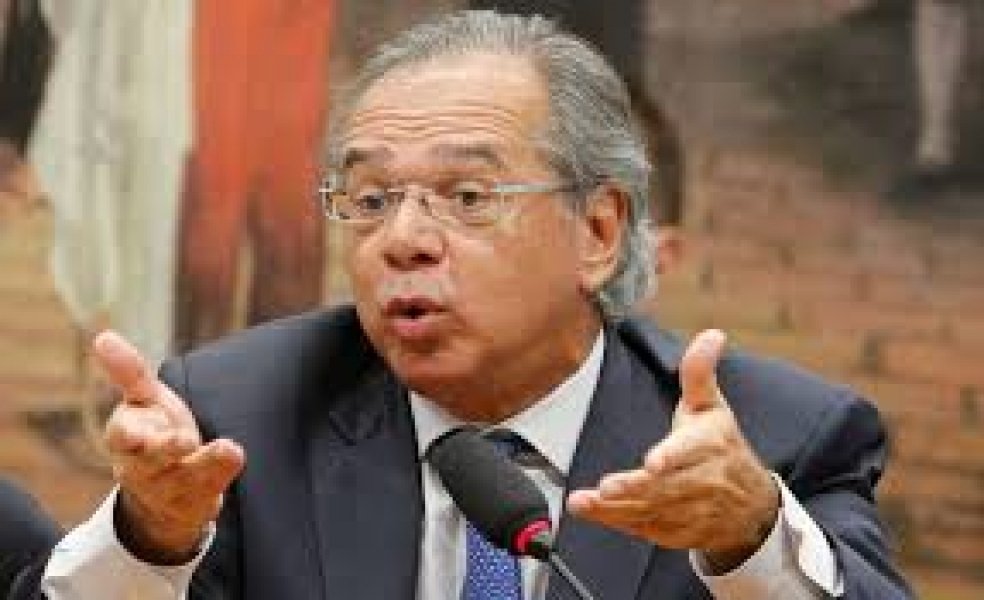 paulo-guedes-atribui-desemprego-em-massa-a-excesso-de-encargos-trabalhistas-1