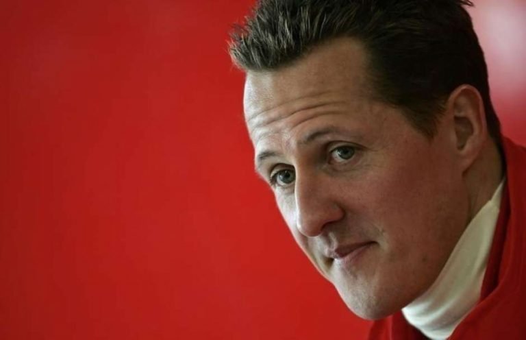 Schumacher está consciente e pode deixar hospital em Paris