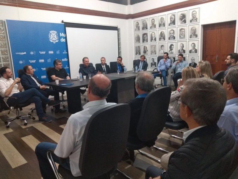 tubarao-saneamento-firma-convenio-com-a-cef-1