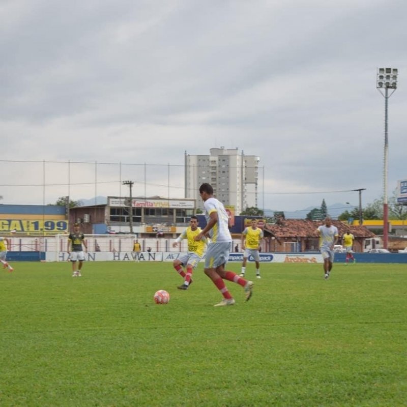 brusque-finaliza-preparacao-para-enfrentar-o-joinville-1