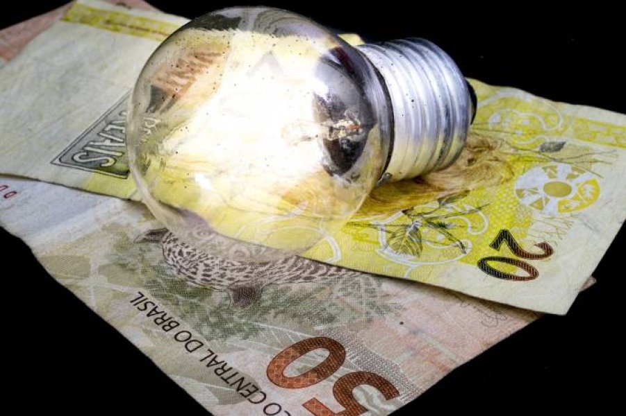 conta-de-luz-tera-bandeira-vermelha-e-ficara-mais-cara-em-novembro-1