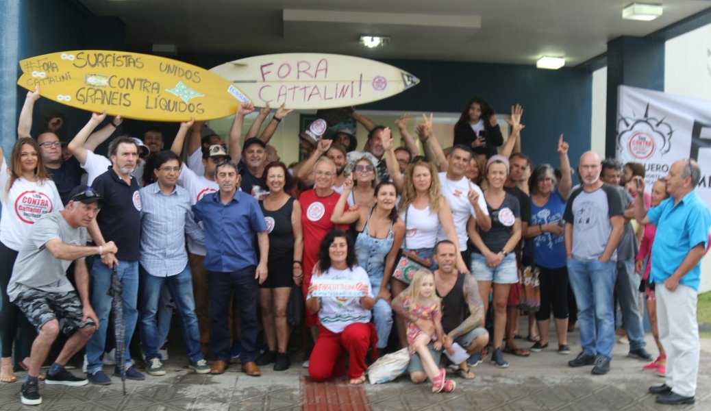 empresa-cattalini-mantem-suspensa-implantacao-de-tanques-de-graneis-liquidos-em-imbituba-0