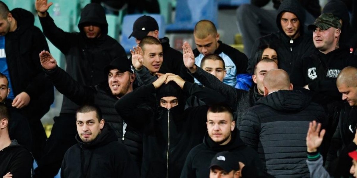 internacional-apos-caso-de-racismo-tecnico-da-bulgaria-pede-demissao-1