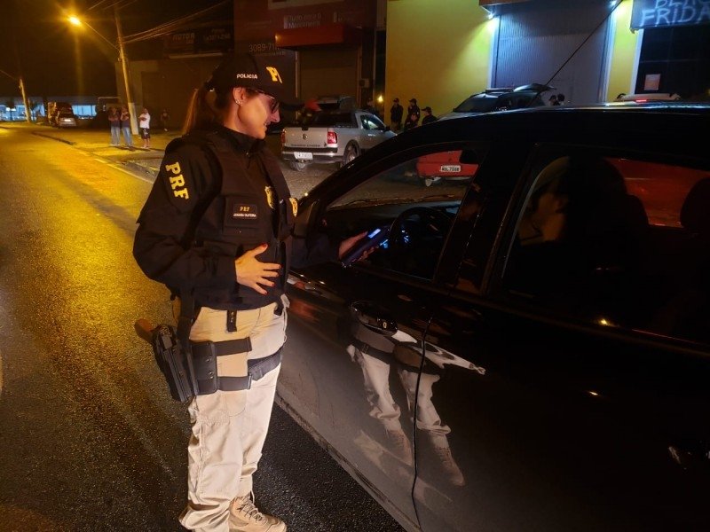 operacao-proclamacao-da-republica-registra-filas-e-flagra-93-motoristas-embriagados-1