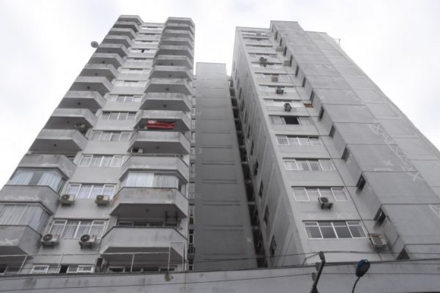 Prédio fica na área central de Itajaí