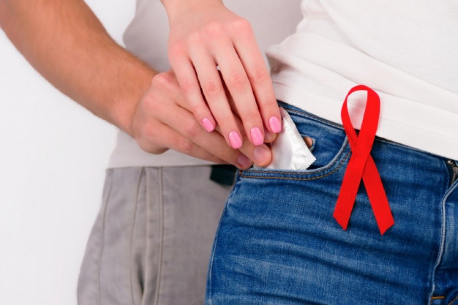 preservativos-sao-vendidos-a-r-010-em-loja-virtual-de-criciuma-1