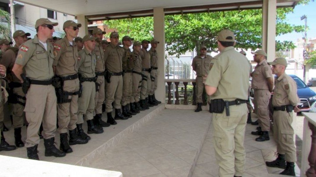 laguna-ganha-reforco-de-policiais-para-operacao-veraneio-1