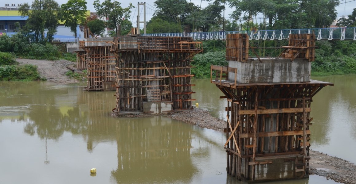 travessas-da-passarela-de-concreto-serao-finalizadas-nesta-semana-0
