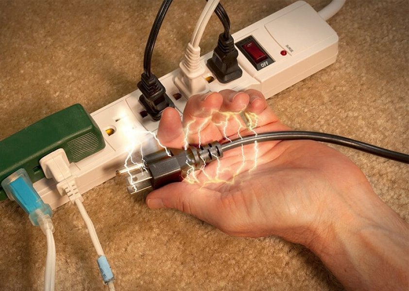 argentino-morre-em-florianopolis-apos-sofrer-choque-eletrico-em-camping-1