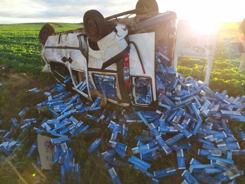 motorista-morre-ao-capotar-carro-na-br-470-em-campos-novos-1