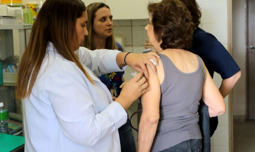 campanha-de-vacinacao-contra-gripe-sera-antecipada-no-pais-1
