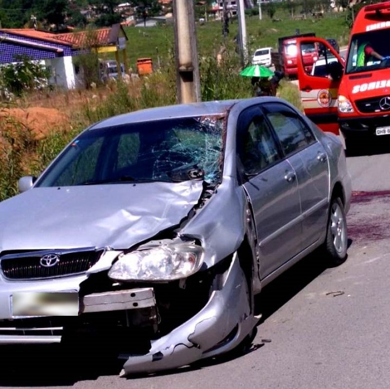 cavalo-morre-atropelado-em-frente-a-uma-creche-de-braco-do-norte-1