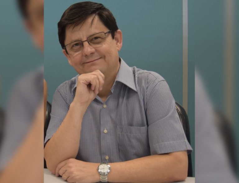 COGNIÇÃO E LINGUAGENS