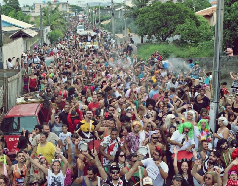 em-imbituba-turma-do-pagode-fara-show-gratuito-no-ultimo-dia-de-folia-1