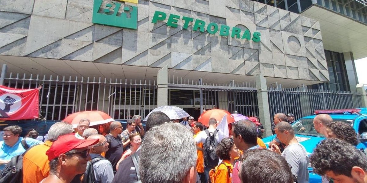 federacao-nacional-dos-petroleiros-adere-a-greve-e-busca-estender-paralisacao-na-petrobras-1