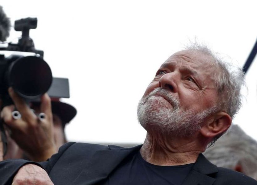 justica-adia-interrogatorio-para-que-lula-se-encontre-com-o-papa-no-vaticano-1