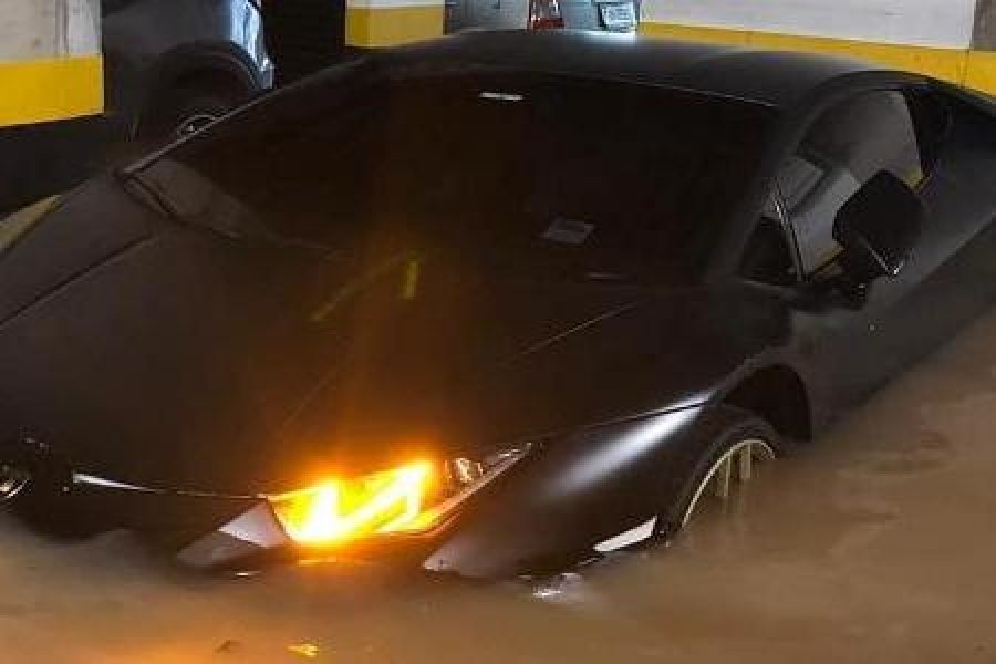 lamborghini-porsche-e-mais-chuva-da-prejuizo-de-mais-de-r-5-mi-em-predio-1