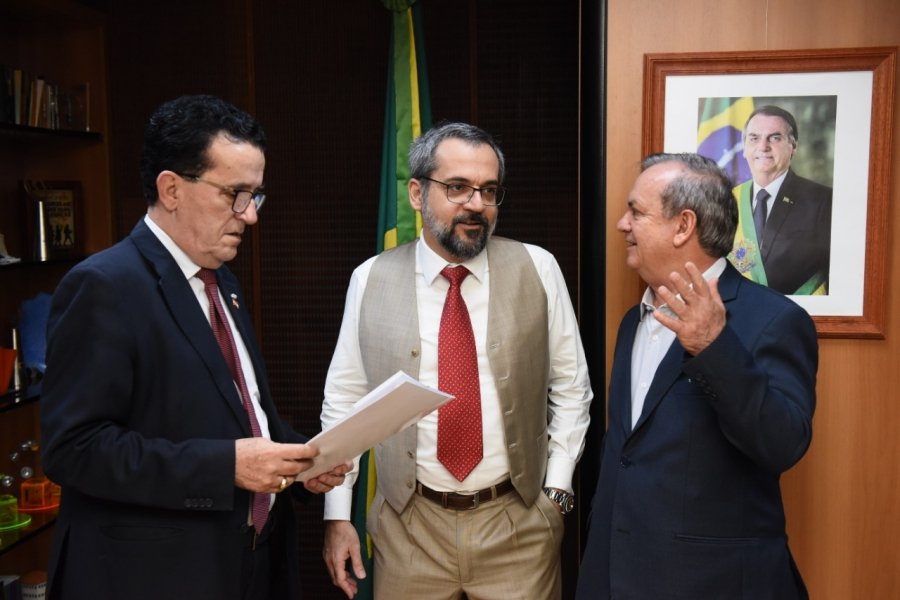 mec-confirma-quatro-escolas-civico-militares-em-santa-catarina-1