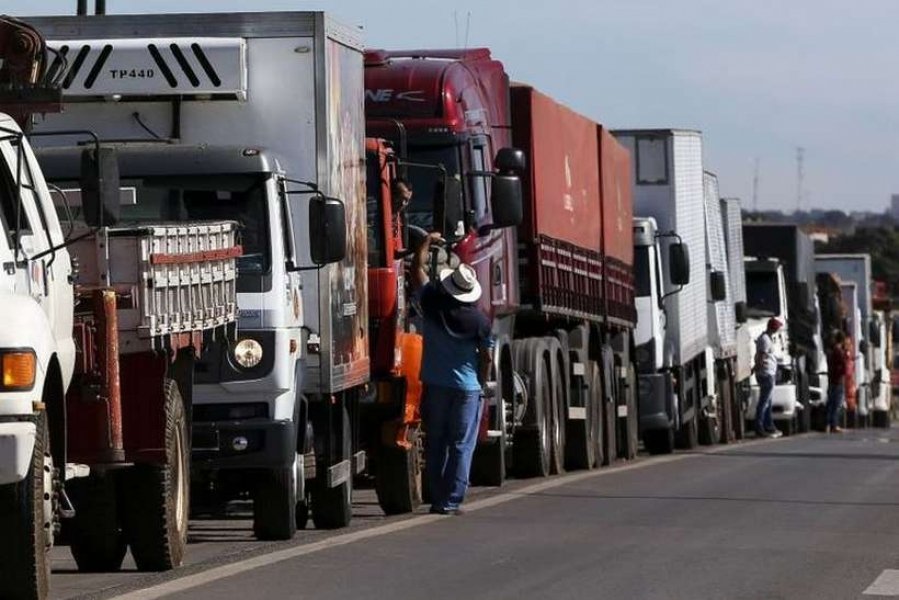 nova-greve-dos-caminhoneiros-esta-marcada-para-esta-quarta-feira-19-1