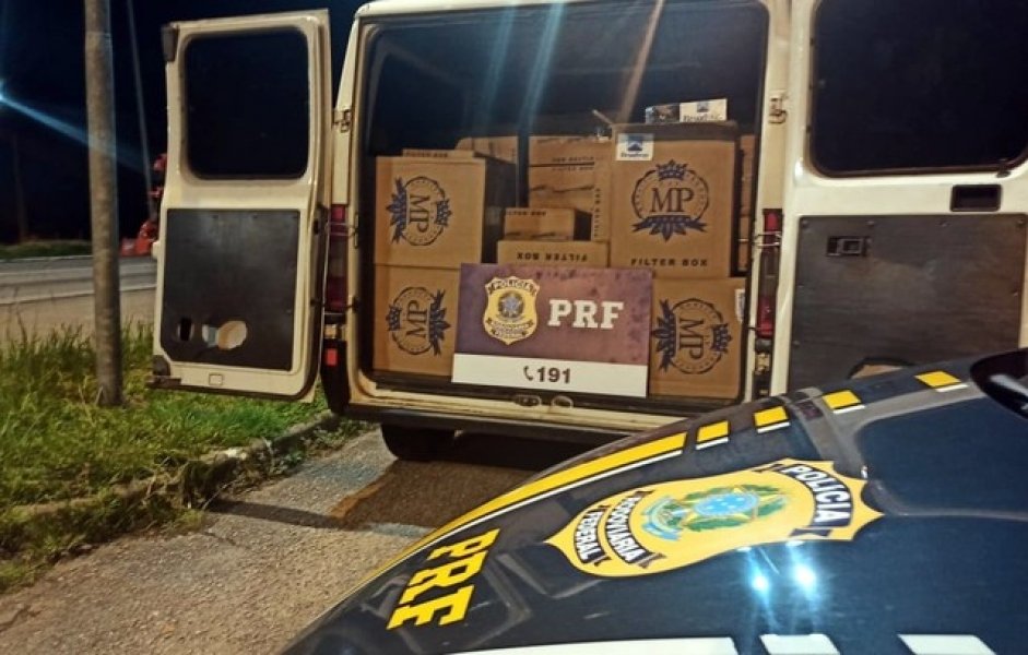 prf-apreende-carga-de-cigarros-contrabandeados-na-br-101-em-garopaba-1