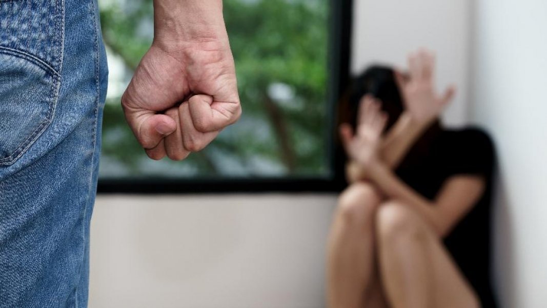 violencia-contra-mulher-area-precisa-de-postura-nao-de-dinheiro-diz-bolsonaro-1