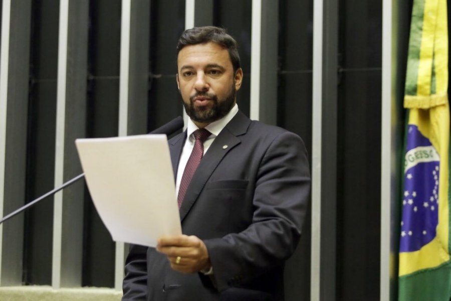 deputado-federal-daniel-freitas-e-diagnosticado-com-covid-19-0