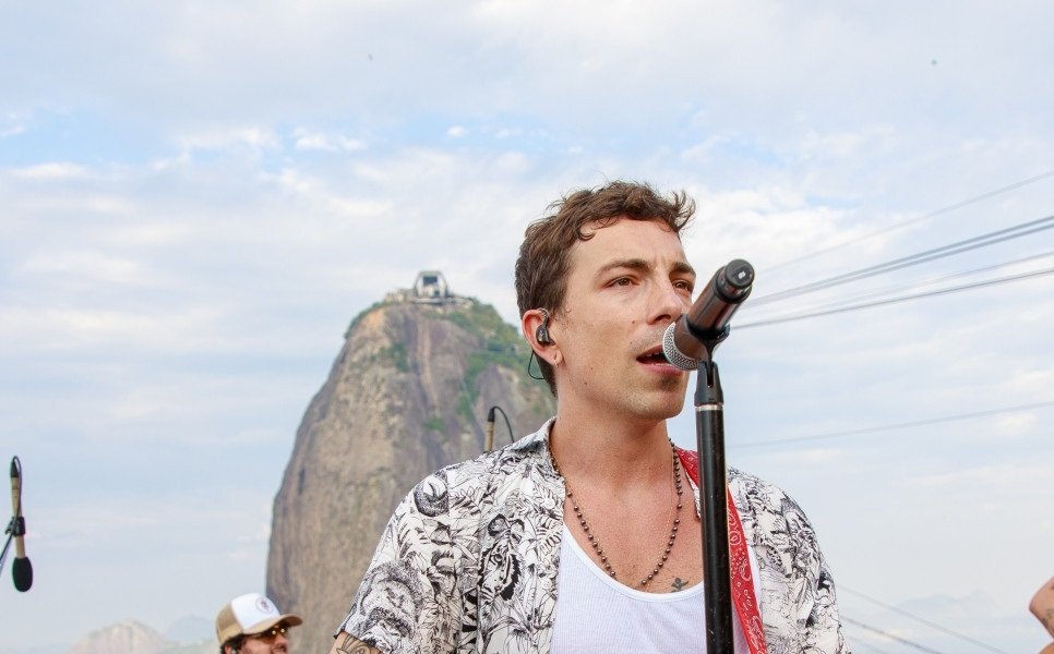 di-ferrero-e-diagnosticado-com-coronavirus-em-florianopolis-e-cancela-show-no-rj-1