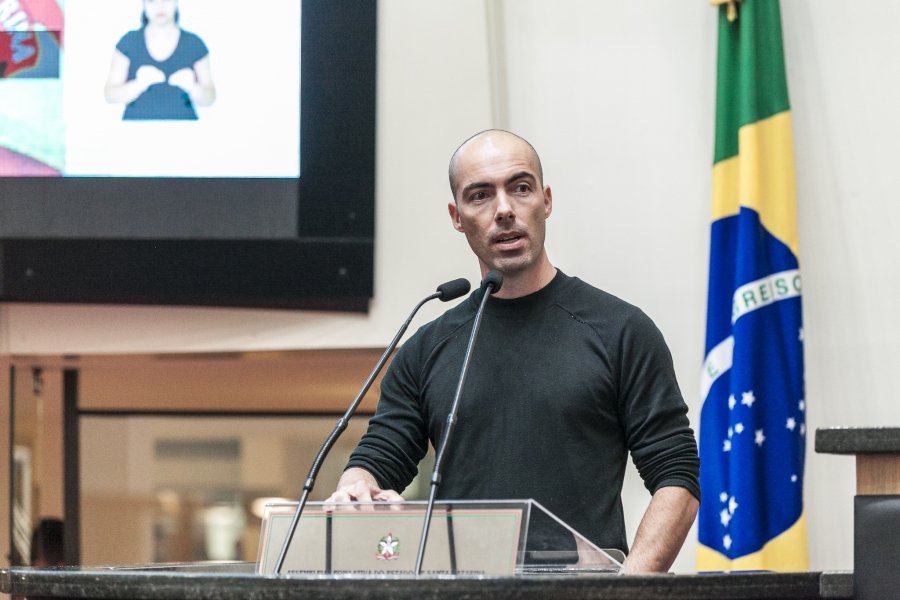 startup-catarinense-recebe-premio-internacional-por-scanner-de-autismo-1