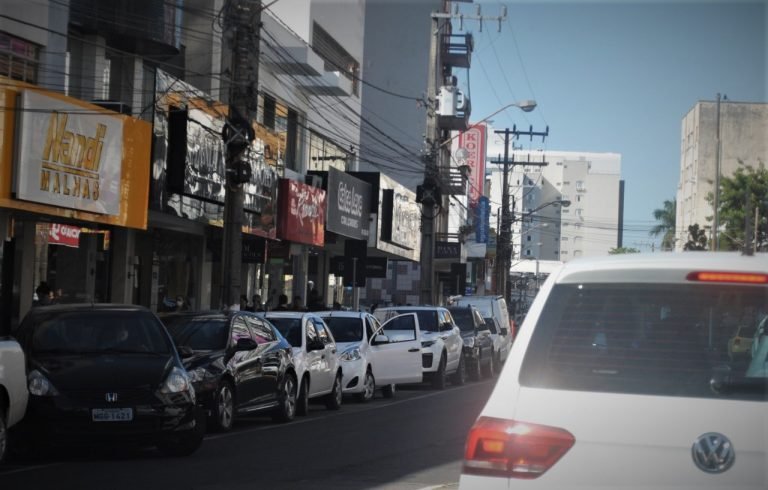 Comércio de Tubarão aberto no feriado se manteve dentro das expectativas da CDL