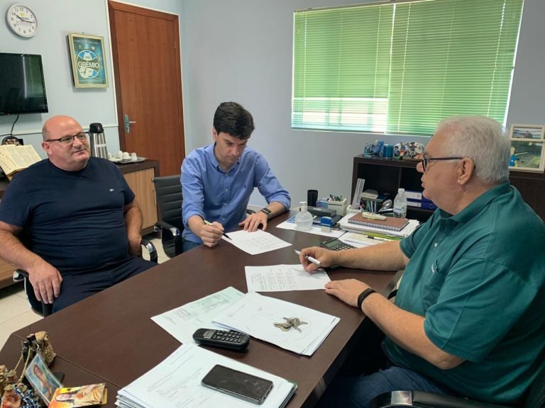 Conta de energia de famílias do campo ficará mais alta, alerta deputado Ulisses Gabriel