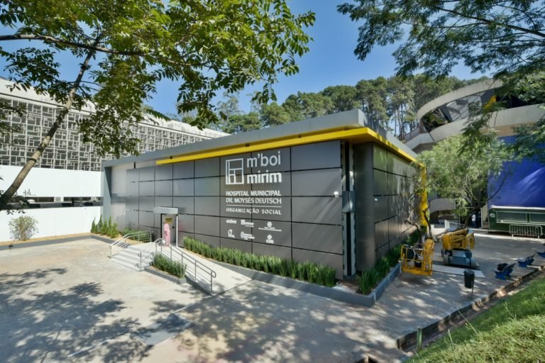 Empresa tubaronense bate recorde e entrega expansão de hospital em apenas 33 dias