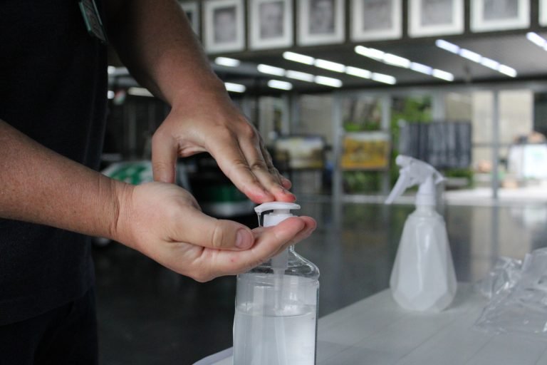 Secretaria de Saúde de Criciúma reforça recomendações no combate à Covid-19