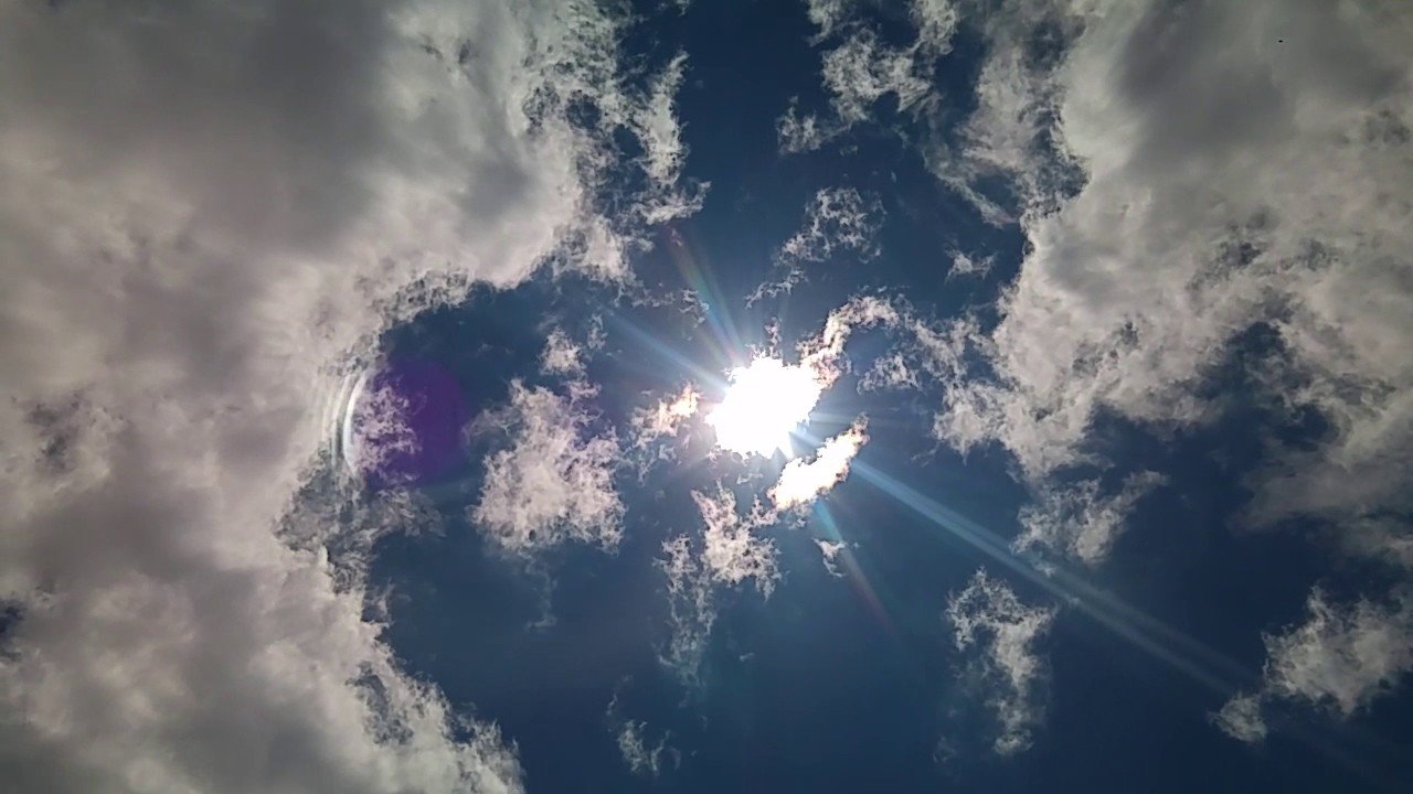 Temperaturas podem chegar a 34ºC no Litoral Sul nesta quarta-feira