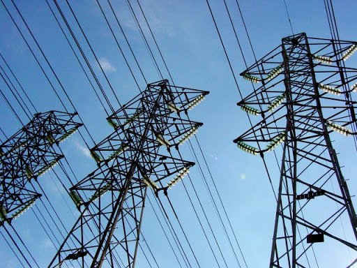 Cooperativas de Eletrificação Rural de SC entram com liminar na justiça para derrubar lei que prevê não pagamento de energia até dezembro