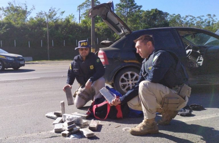 13 quilos de maconha são apreendidos pela PRF em SC