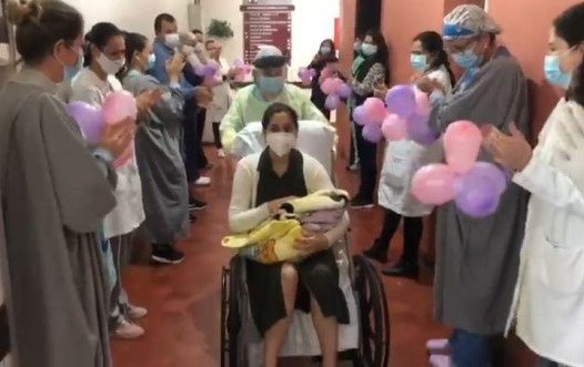Em Florianópolis Mãe com Covid-19 e recém-nascido recebem alta