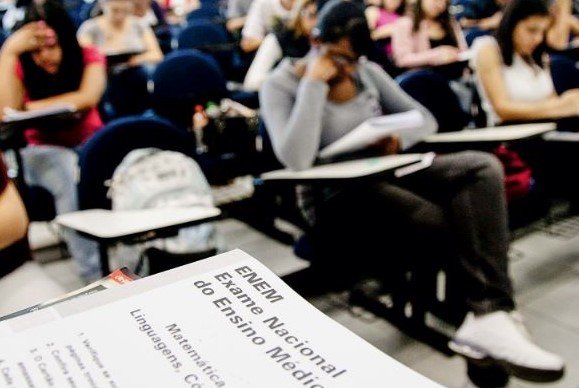 Enquete sobre nova data do Enem segue até 30 de junho