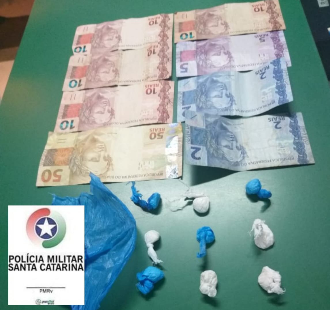 Polícia Militar Rodoviária de Cocal do Sul apreende adolescente que portava invólucros de cocaína
