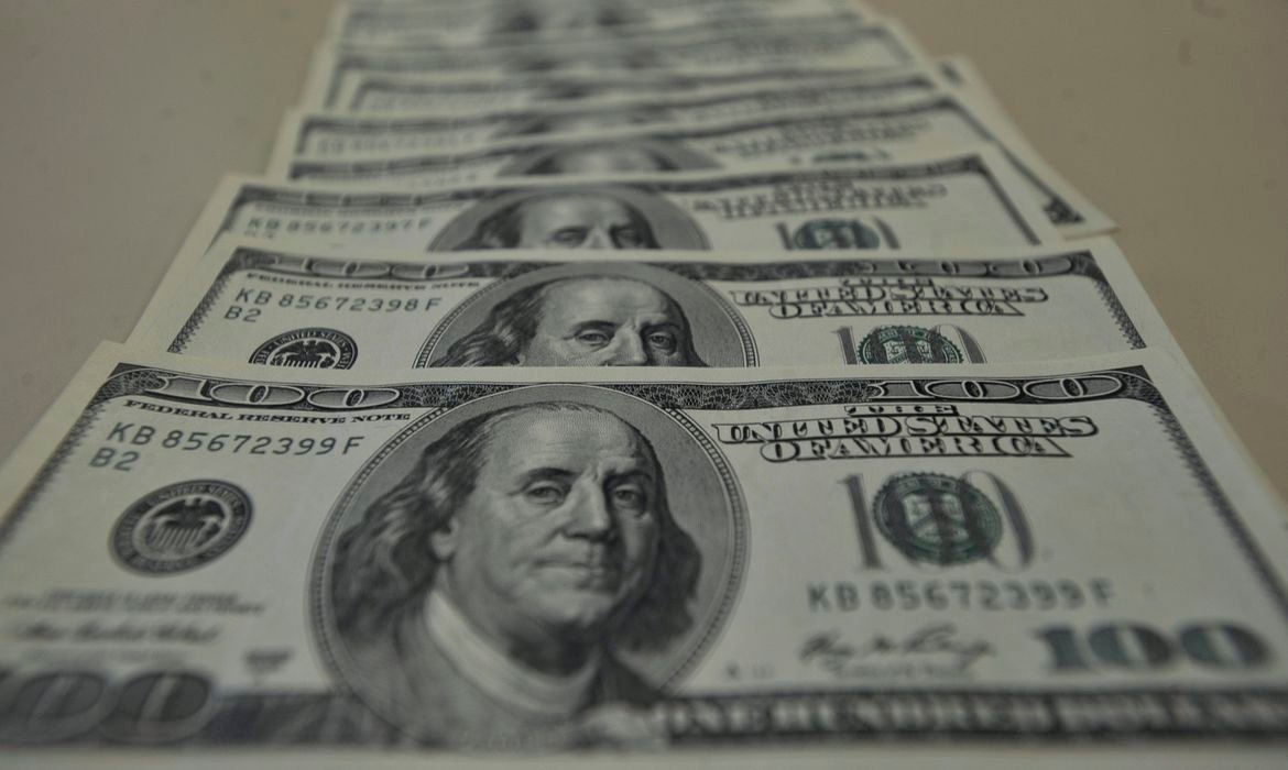 dolar (2)
