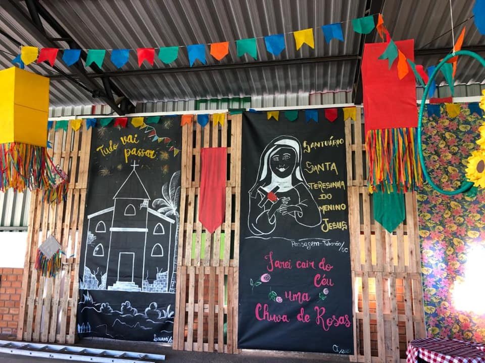 Live Junina Arraiá de Santa Teresinha é promovida hoje (11) em Tubarão