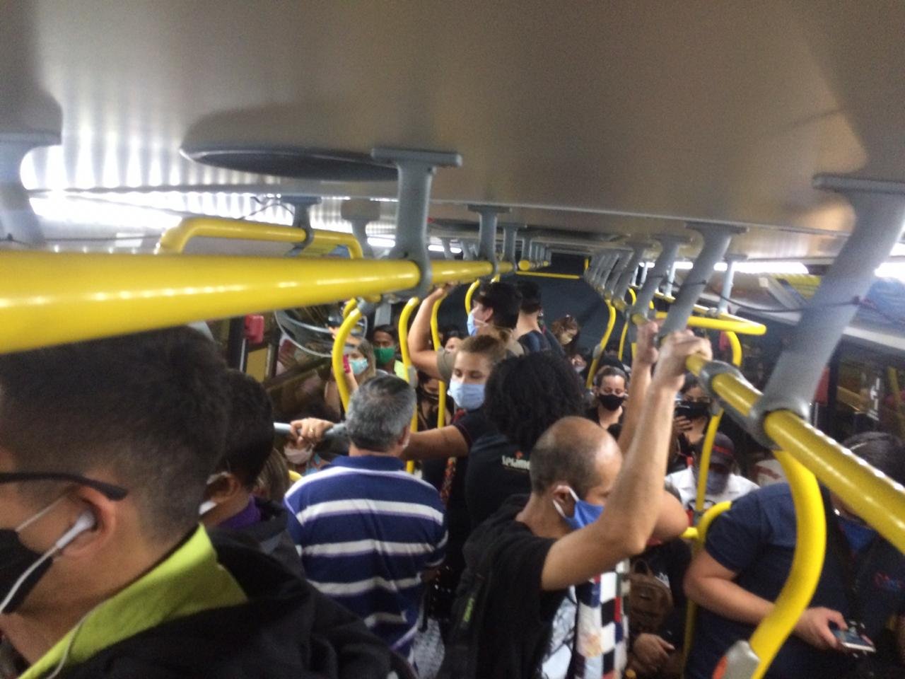 ônibus 1