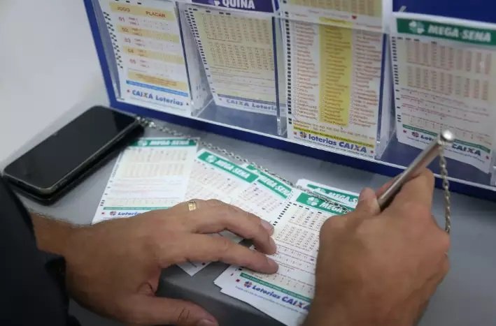 Duas apostas vão dividir o prêmio de R$ 94,3 milhões da Mega-Sena