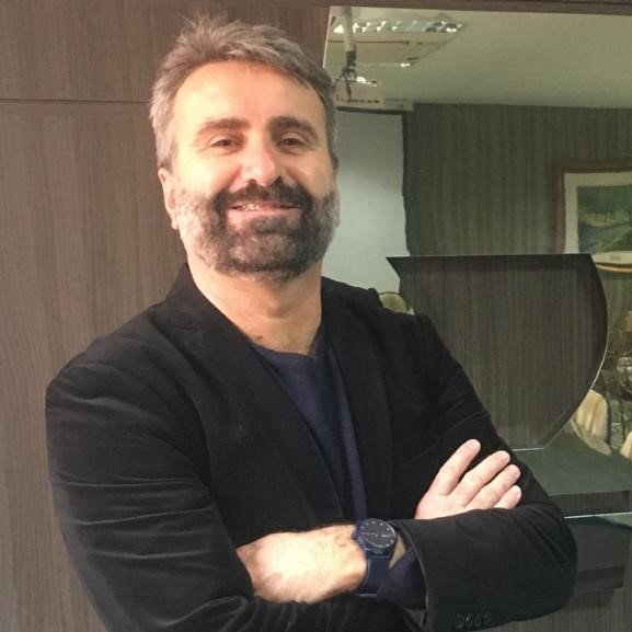 Diretor Executivo da CDL de Tubarão, Felipe Nascimento, explica como as empresas devem se adequar à LGPD Diretor Executivo da CDL de Tubarão, Felipe Nascimento, explica como as empresas devem se adequar à LGPD