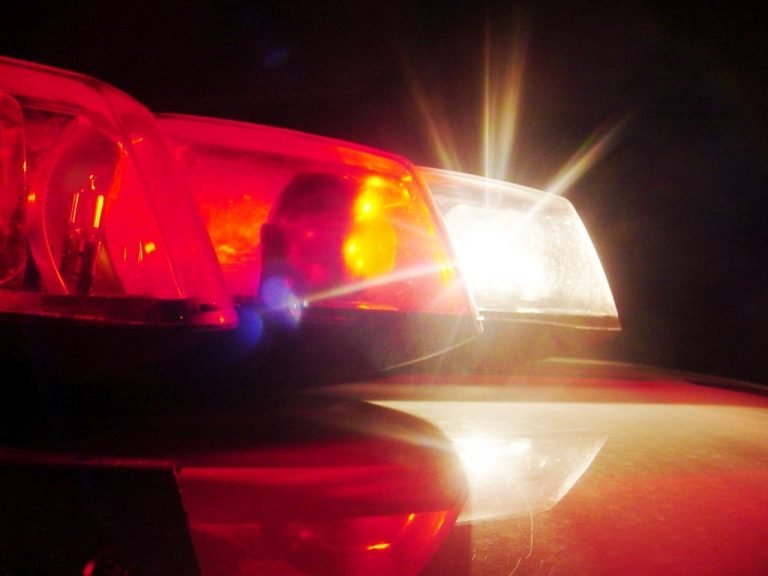 Jaguaruna: Homem tem dedos da mão decepados ao manusear lâmina de cortar grama Jaguaruna: Homem tem dedos da mão decepados ao manusear lâmina de cortar grama