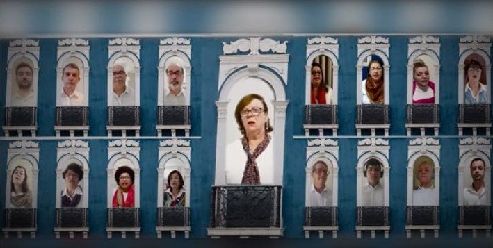 Coral Municipal de Tubarão lança novo vídeo com a música Águas Passadas