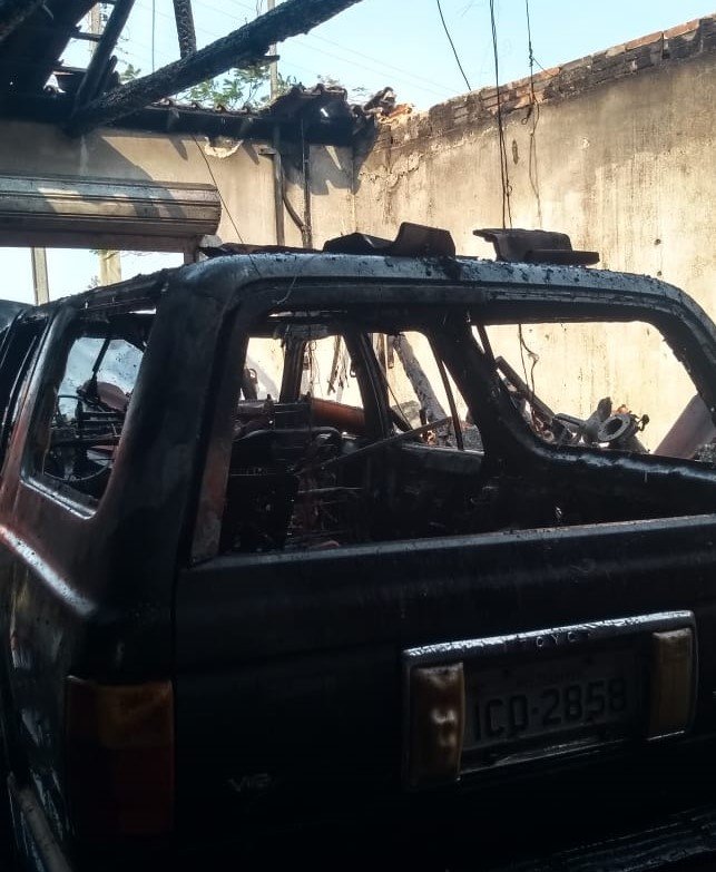 incendio em veículo (2)