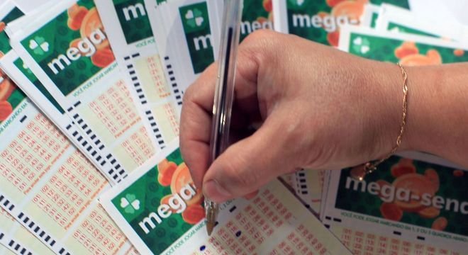 Mega-Sena sorteia neste sábado prêmio estimado em R$ 90 milhões