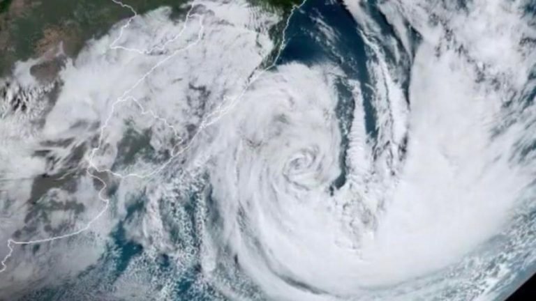 Tempestade Subtropical pode provocar temporais em Santa Catarina e outros 5 estados